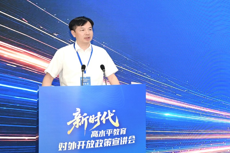 方书记.jpg